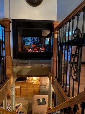 Interior - Brand New Listing! Modern cottage, wine country, spectacular countryside views (Lovettesville)