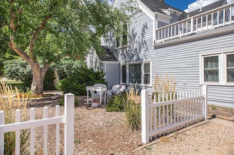 Terrace/patio. Historic District, Downtown, STE 1