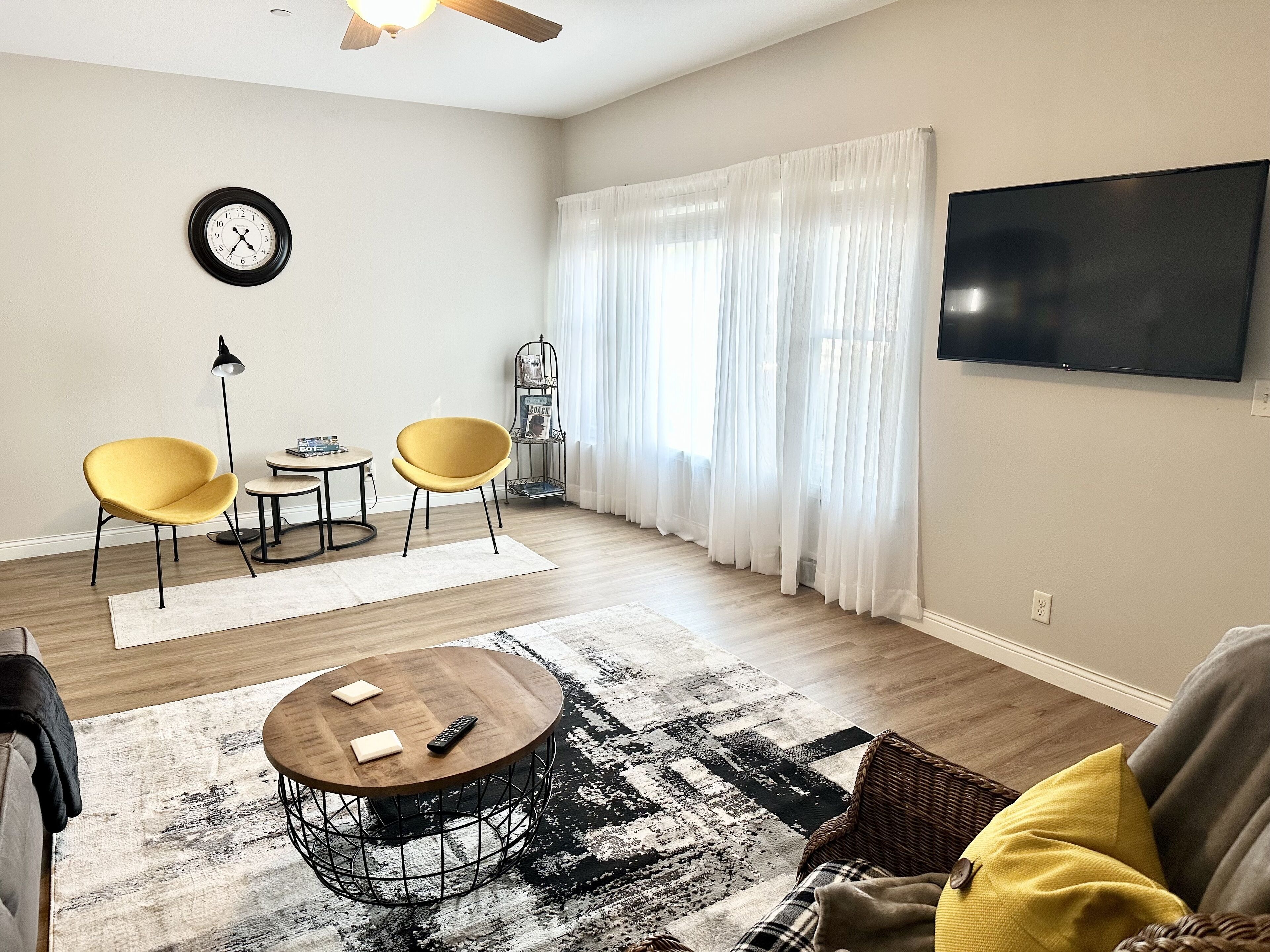 スマートテレビ、書庫