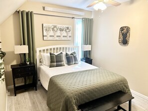 2 bedrooms, desk, iron/ironing board, free WiFi