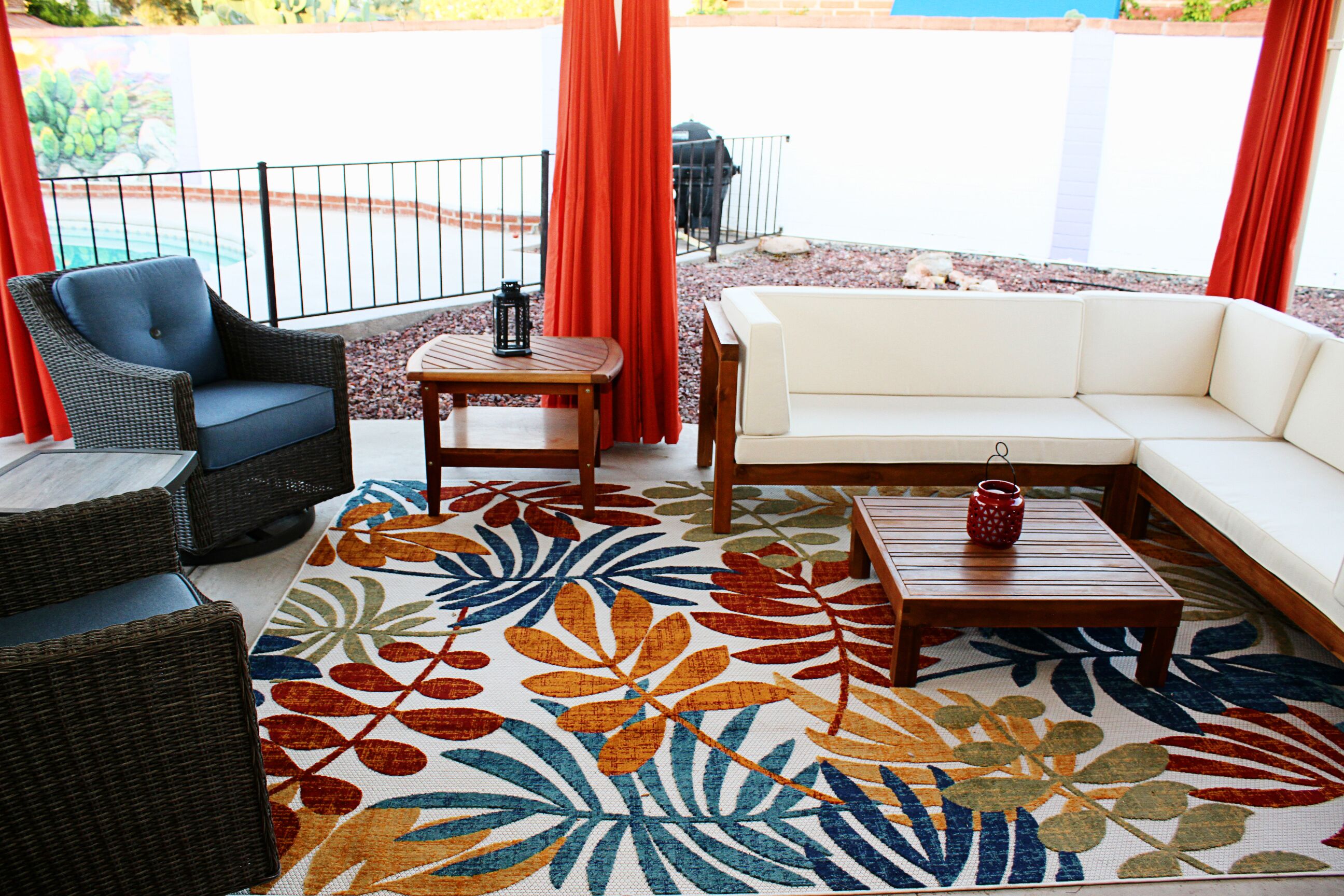 The Miramonte - Walking Distance to UofA - Well Appointed & Spacious with Pool