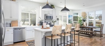 Clockers House at Galway - 3 bedroom, 3 bath luxury home on-site of Galway Downs