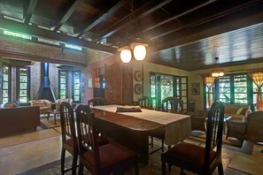 Dining - Casa na Serra de Mulungu por Carpediem (Mulungu)