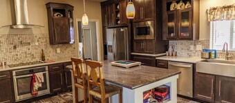 10 acre Farm, for dirtbikes, near Death Valley, front site, casinos and wineries