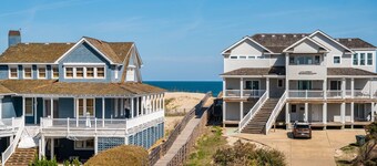 LUX Oceanside, Pool, Hot Tub, Decks, Arcade, Pets, Bikes, Loaded