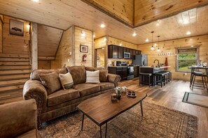 Smart TV, chimenea y videojuegos 