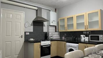Premium Townhome | Private kitchen