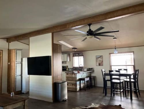 Fun Rustic 2/2 Single level in a great community.