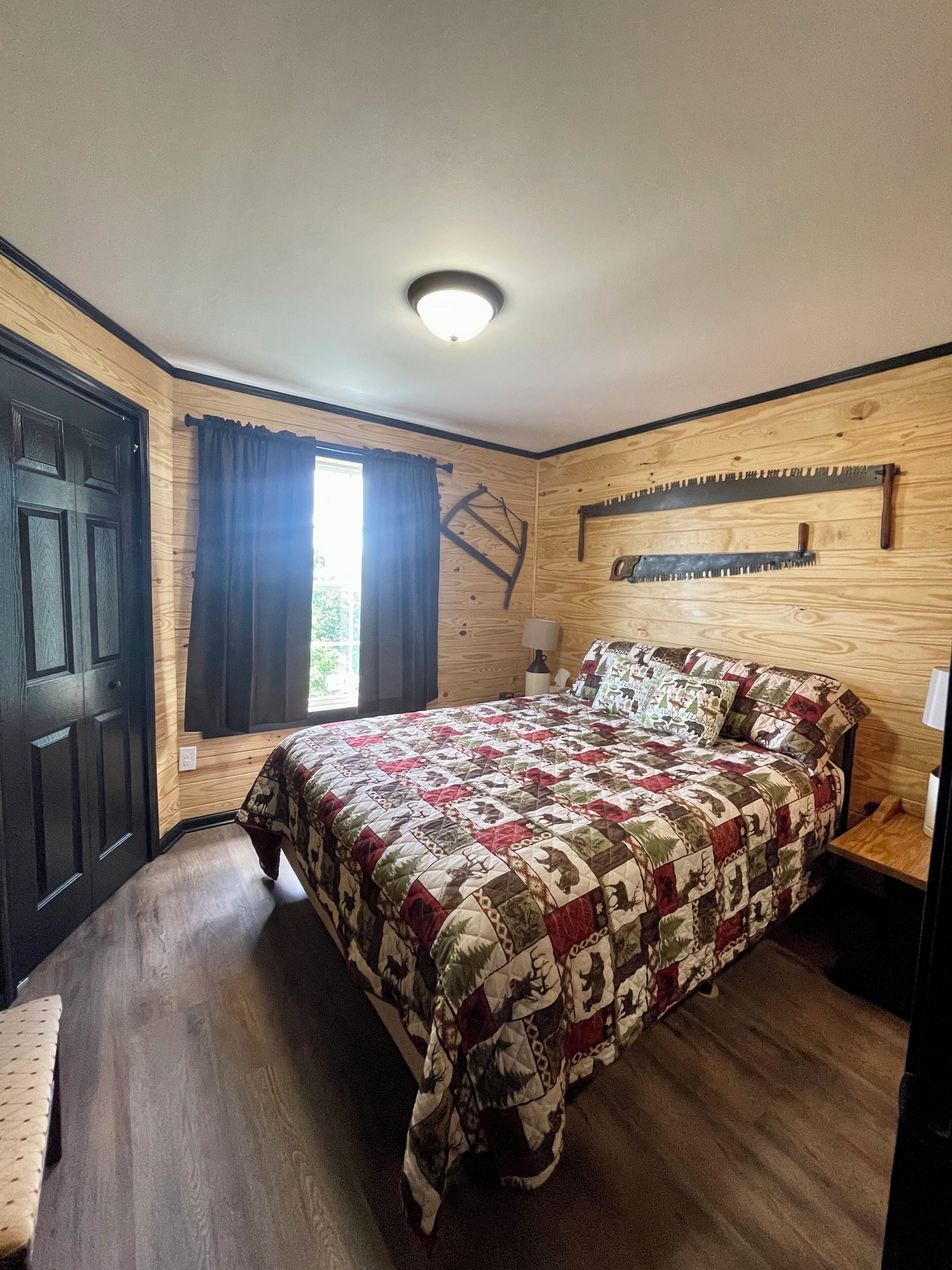 3 chambres, lit parapluie, Wi-Fi, draps fournis