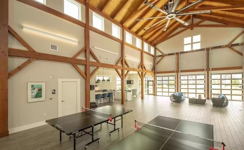 Beautiful Beau Coast Home w/ Pool, Bikes, EV Charger & Dock Access