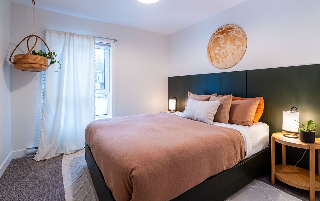 3 bedrooms, individually decorated, individually furnished