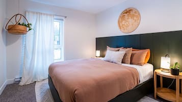 3 bedrooms, individually decorated, individually furnished