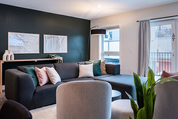 Powder Village Retreat | Living area | 40-inch flat-screen TV with digital channels, TV, fireplace