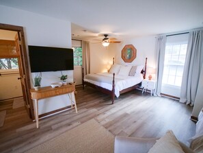 4 soverom, memory foam-senger, wi-fi (inkludert) og sengetøy