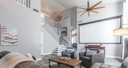 Huge 4 bedroom home filled with entertainment for all!