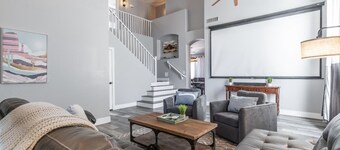 Huge 4 bedroom home filled with entertainment for all!