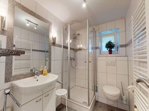 Luokittelematon kuva, 5 kautta 6, painike