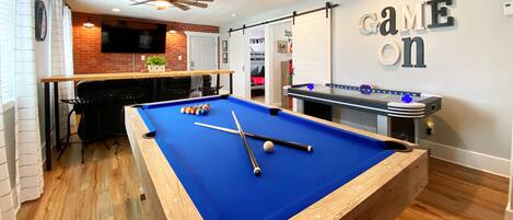 Spielezimmer