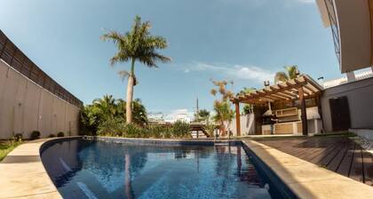 Beautiful house with sea view 40 meters from the beach