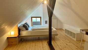 2 chambres, bureau, lit parapluie, Wi-Fi gratuit