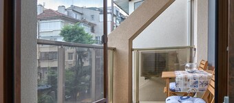 Weiss Estate by EstateAutomata