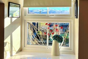 Interior - 2 Bed Cottage Sleeps 4 - Pets Ok - Private Garden (Penrhyndeudraeth)