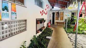 Fachada de la propiedad