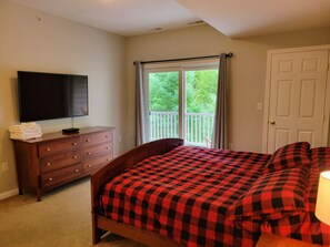 3 chambres, fer et planche à repasser, Wi-Fi gratuit, draps fournis