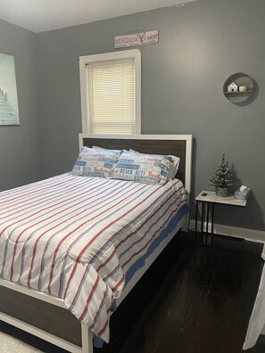 2 bedrooms, WiFi, bed sheets