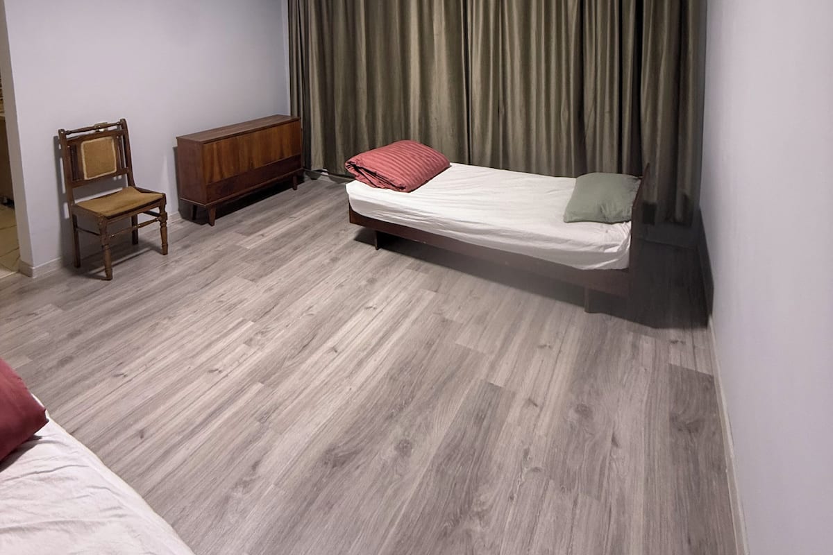 Laptop workspace, iron/ironing board, free WiFi, bed sheets