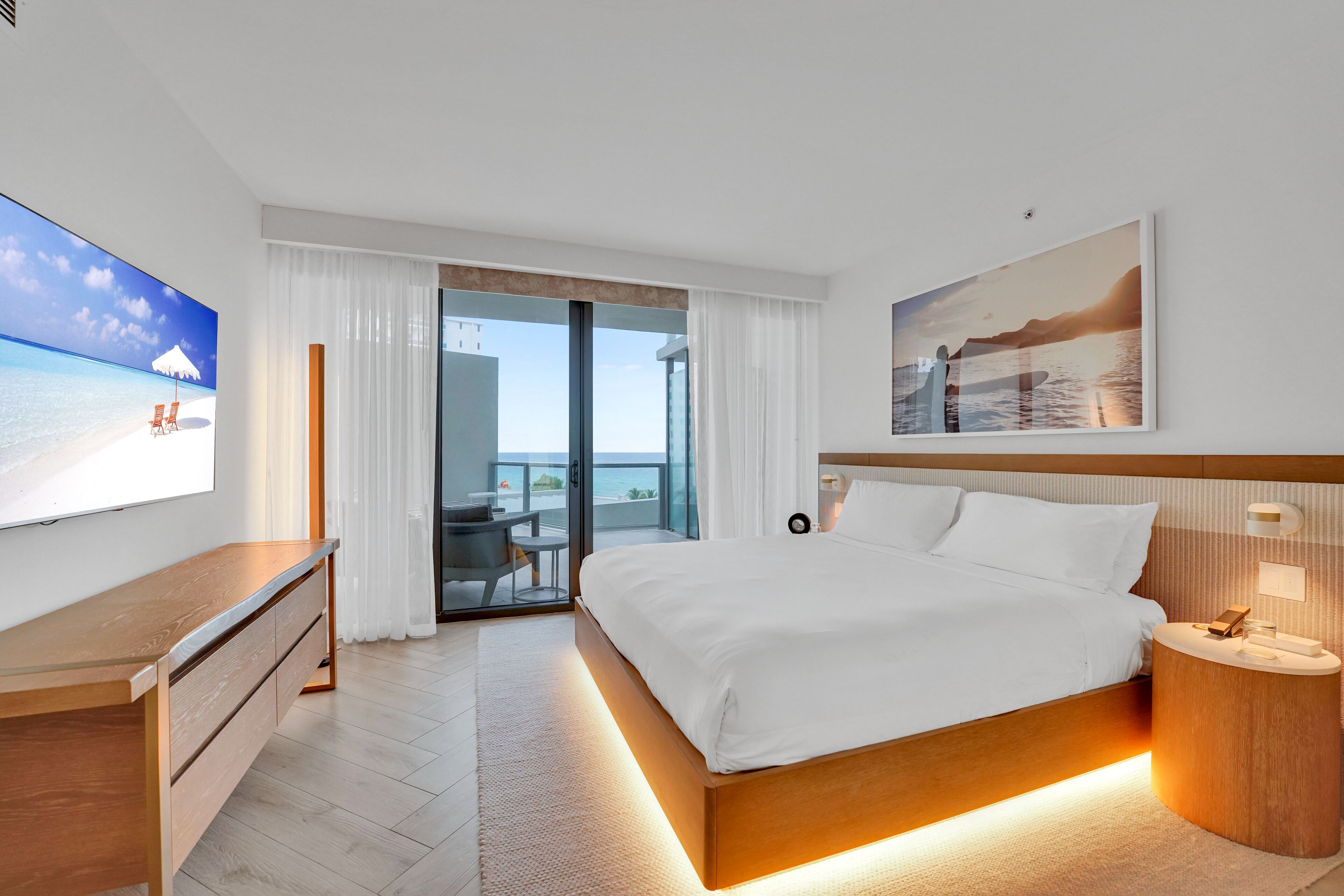 Deluxe Condo | 2 bedrooms, premium bedding, in-room safe, individually furnished