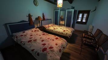 6 bedrooms, iron/ironing board, travel crib, free WiFi