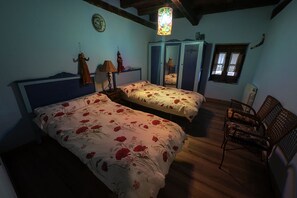 6 bedrooms, iron/ironing board, travel crib, free WiFi