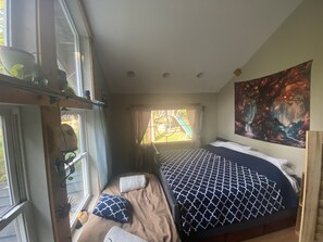 4 habitaciones, escritorio, tabla de planchar con plancha y wifi gratis 