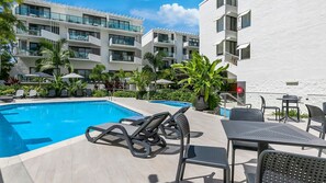 Pool - 21/1 Quamby Place Noosa Heads (Noosa Heads)