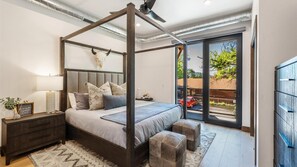 3 habitaciones, escritorio, tabla de planchar con plancha y wifi gratis 