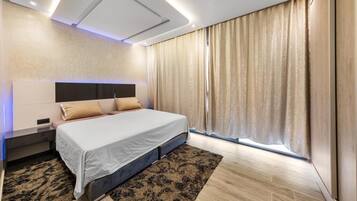 3 bedrooms, WiFi, bed sheets
