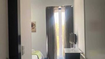 Phòng dành cho gia đình | 12 phòng ngủ, truy cập Internet không dây miễn phí