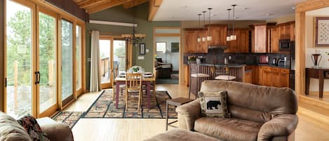 Smart TV, fireplace, table tennis, books