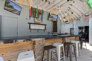 Bar (en la propiedad)