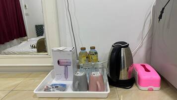 Deluxe Studio | Iron/ironing board, free WiFi