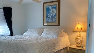 2 habitaciones, tabla de planchar con plancha, wifi y ropa de cama