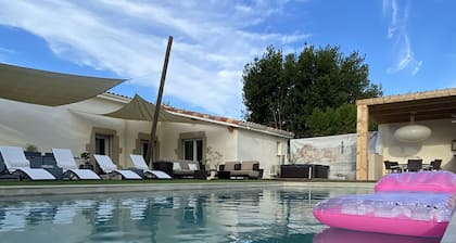 House with sauna/jacuzzi/foot pool in the Hermitage
Rechercher des détails