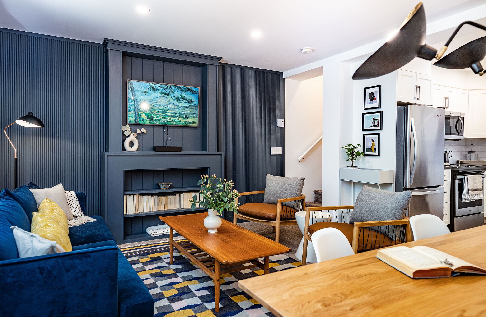 Revelation Retreat Townhouse-Private Hot Tub and Lower-Level Rec Room | Living area