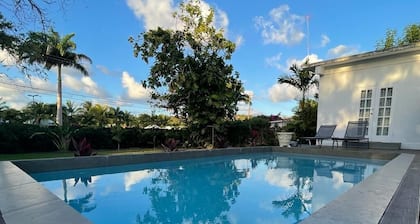 Modern 3 Bed Villa with Large Private Pool - 5 minutes to the Beach!