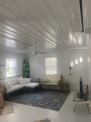 Smart-TV og DVD-spiller