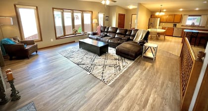 The Akes house is a great place to relax and let all your aches fade away.