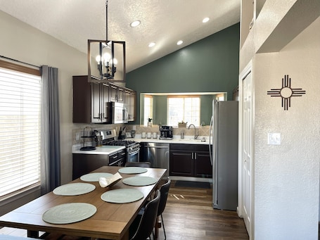 Fridge, microwave, oven, stovetop. ABQ Home Overlooking Mountain- Near Sandia Tramway + Balloon Fiesta