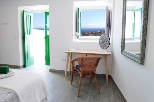 Typical Canarian house with fabulous sea views