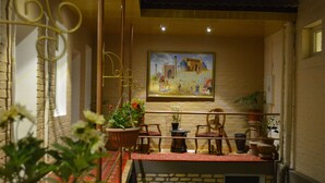 شرفة/رواق